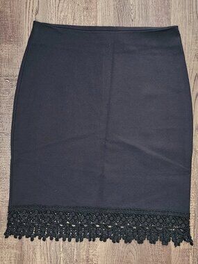 Black Swan Stretchy Mini Pencil Skirt with Crochet Lace Hem S Black